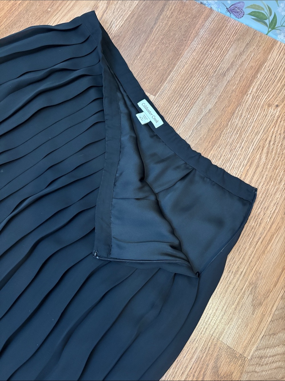 Coldwater Creek elegant black pleated midi skirt. Size M - Picture 11 of 17